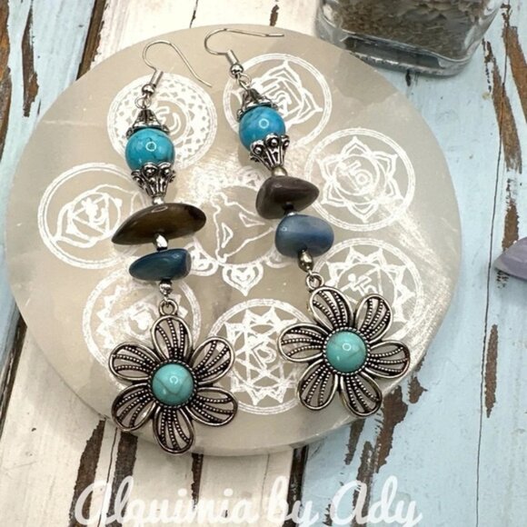 Alquimia Turquoise and Silver Flower Earrings - Picture 1 of 1